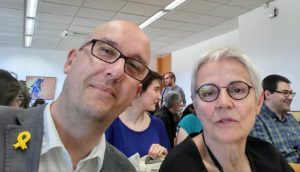 Xavier Villalba, coordinador general del màster, i Lola Badia, professora del màster